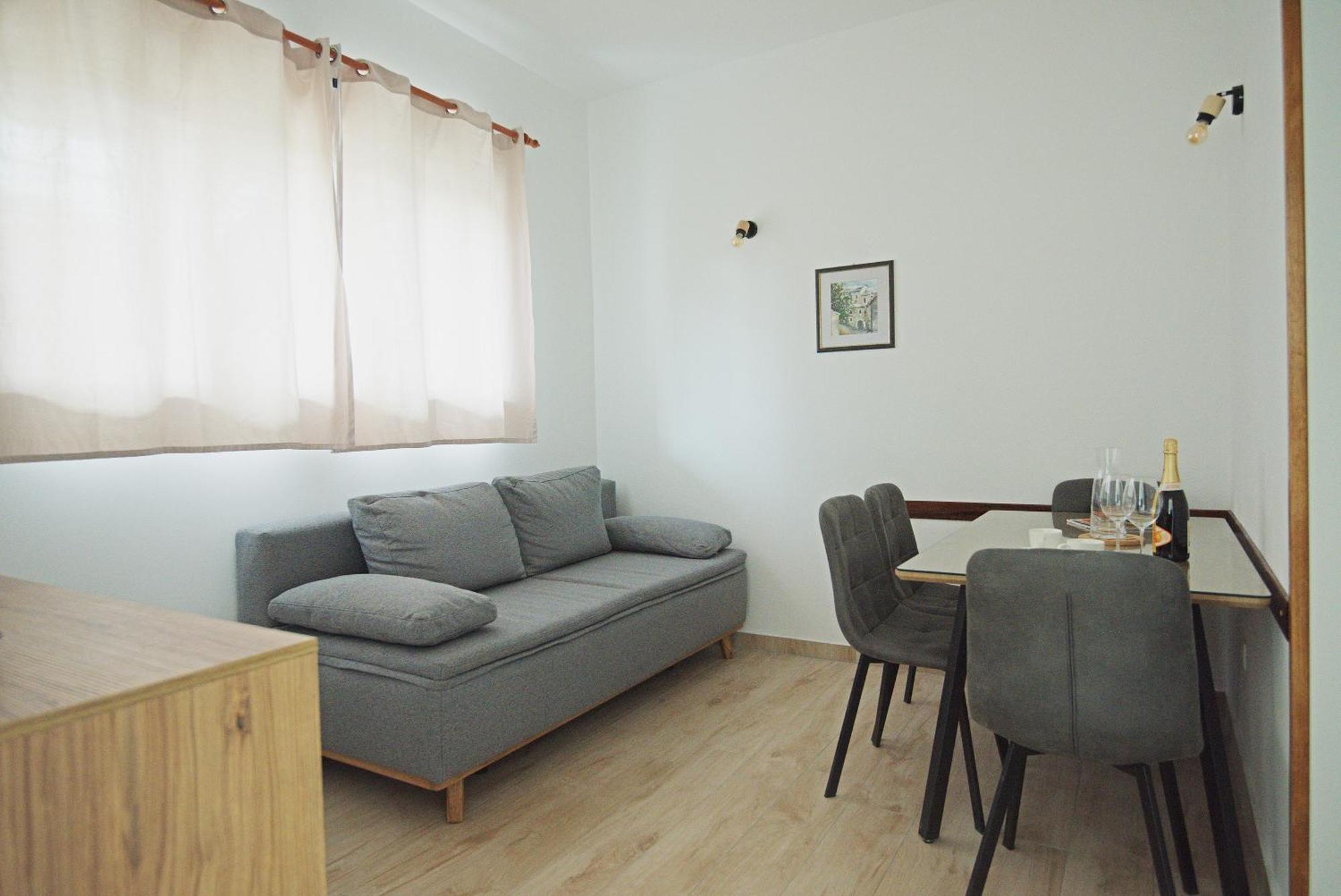 ז'סניסה Apartmani Tomica מראה חיצוני תמונה